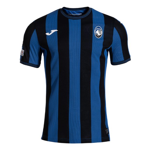Atalanta e Joma presentano le nuove maglie Home e Away (stagione 2024/25 Atalanta e Joma presentano le nuove maglie Home e Away (stagione 2024/25