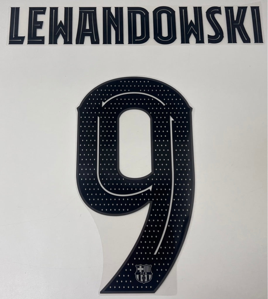 Original FC Barcelona Trikot-Flock 22cm - LEWANDOWSKI 9