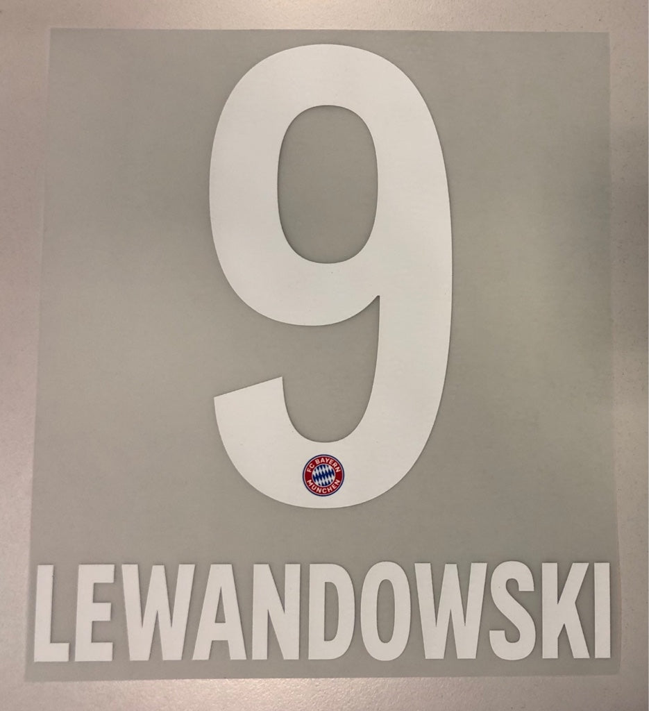 Original FC Bayern München Trikot-Flock 17cm - LEWANDOWSKI 9