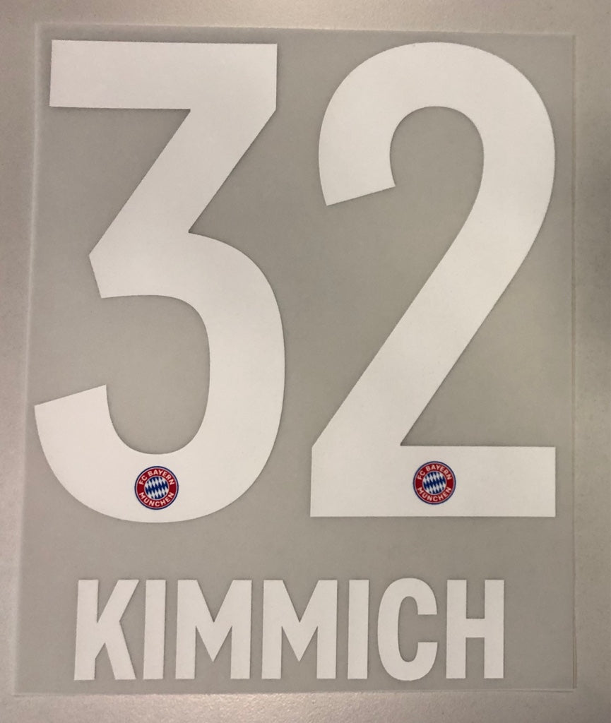 Original FC Bayern München Trikot-Flock 17cm - KIMMICH 32