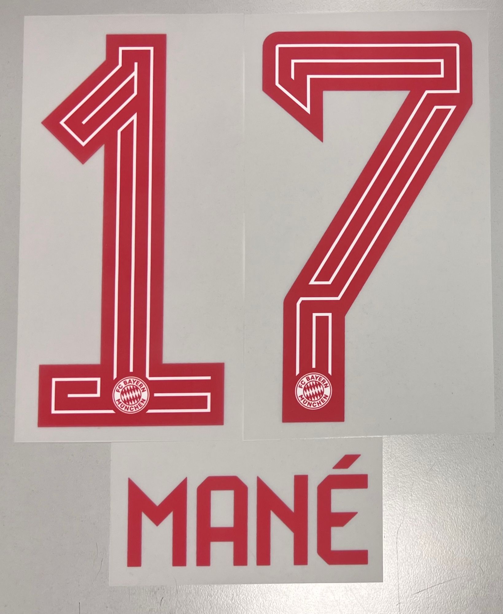 Original FC Bayern München Trikot-Flock 23cm - MANÉ 17