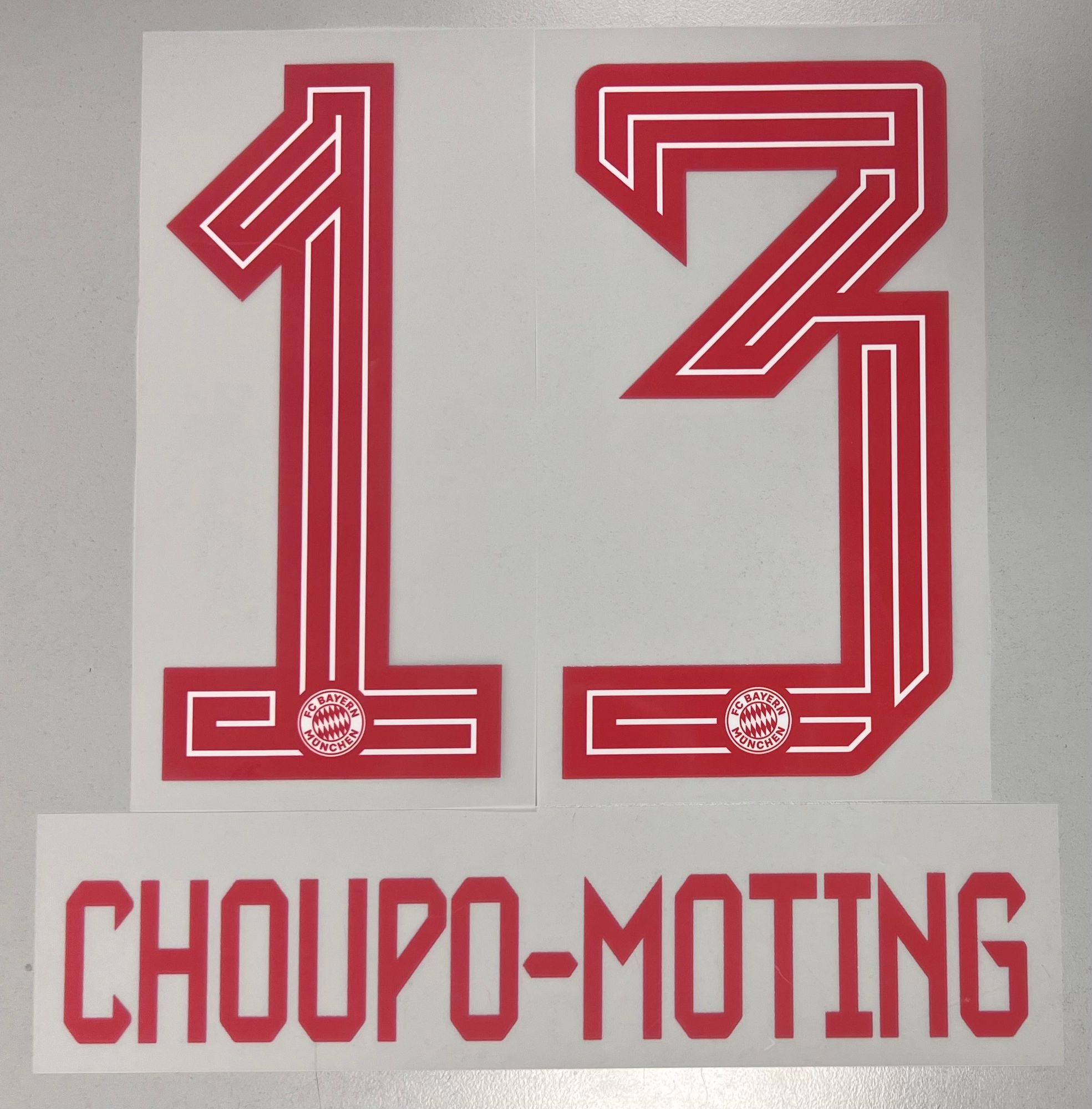 Original FC Bayern München Trikot-Flock 18cm - CHOUPO-MOTING 13