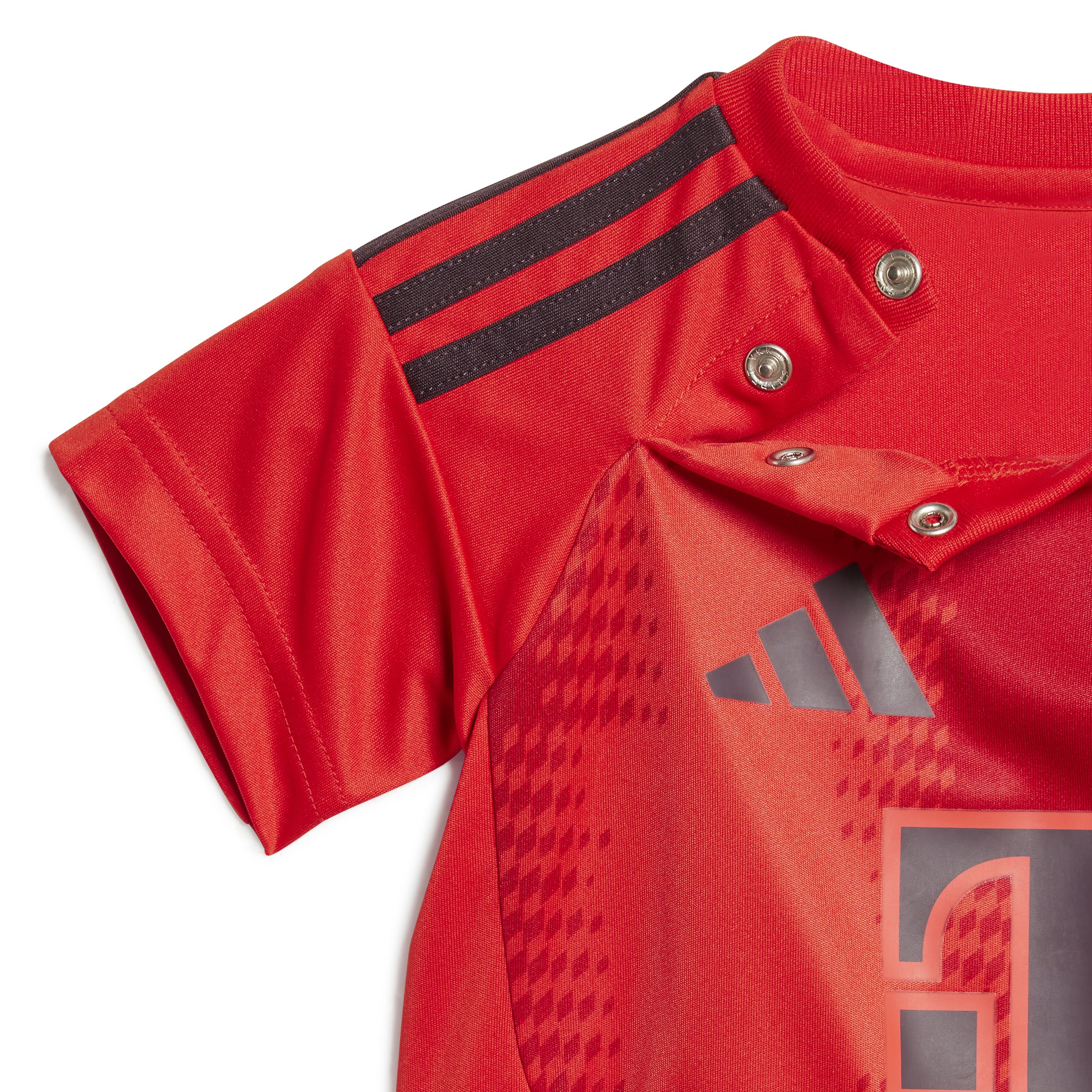 FC Bayern München Baby Kit Home 24 / 25