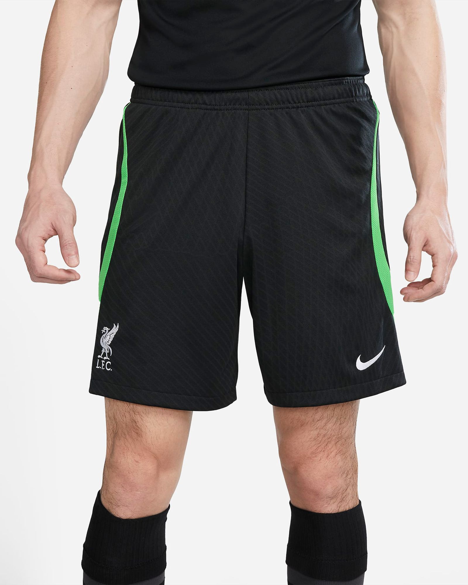 LFC FC LIVERPOOL Strike Short Herren schwarz-grün