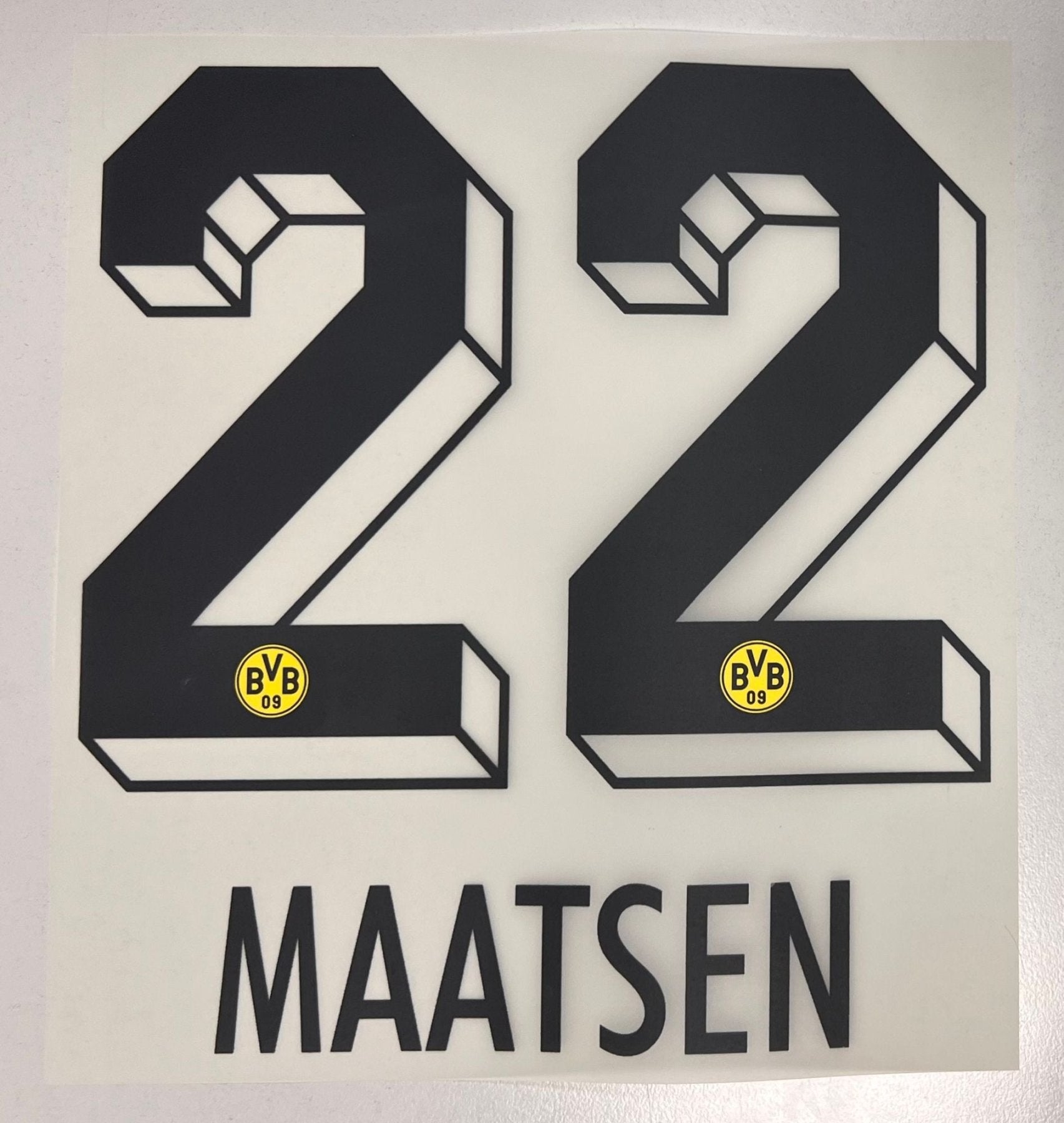 Original BVB Borussia Dortmund Trikot - Flock 20cm - MAATSEN 22 - sportiger.de