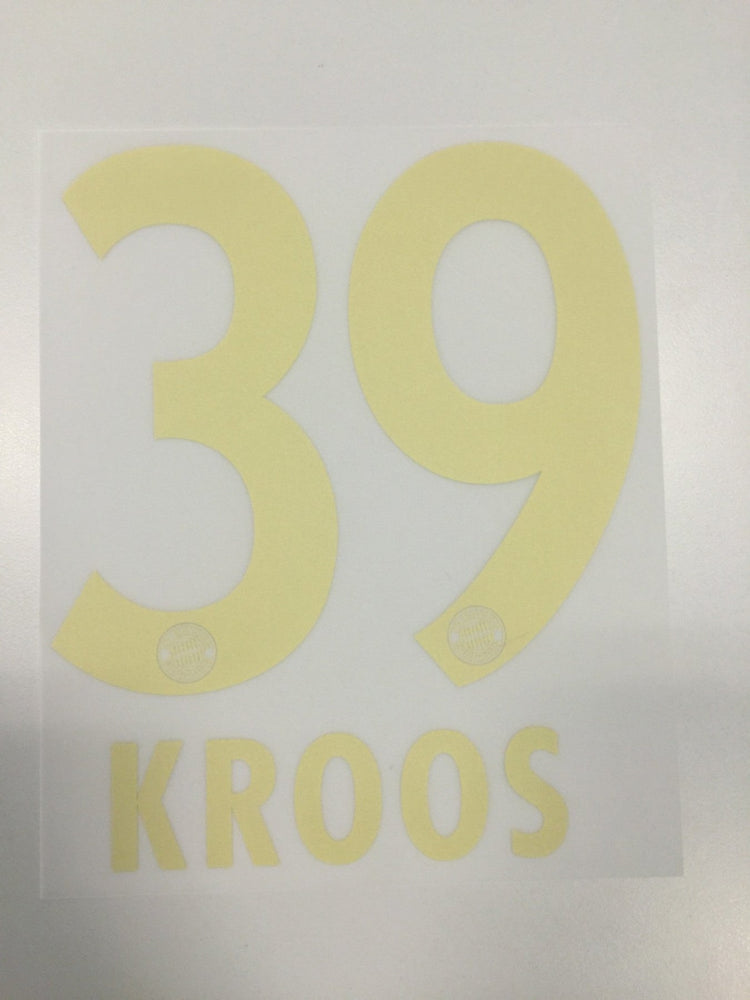 Original FC Bayern München Trikot - Flock 17cm - KROOS 39 - sportiger.de