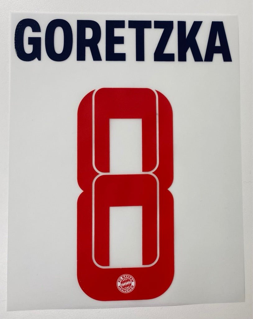 Original FC Bayern München Trikot - Flock 23cm - GORETZKA 8 - sportiger.de