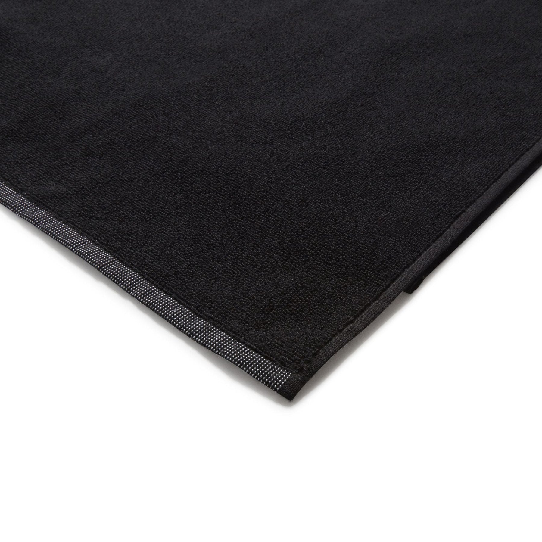 TOWEL L - Handtuch Badetuch schwarz/weiß - sportiger.de